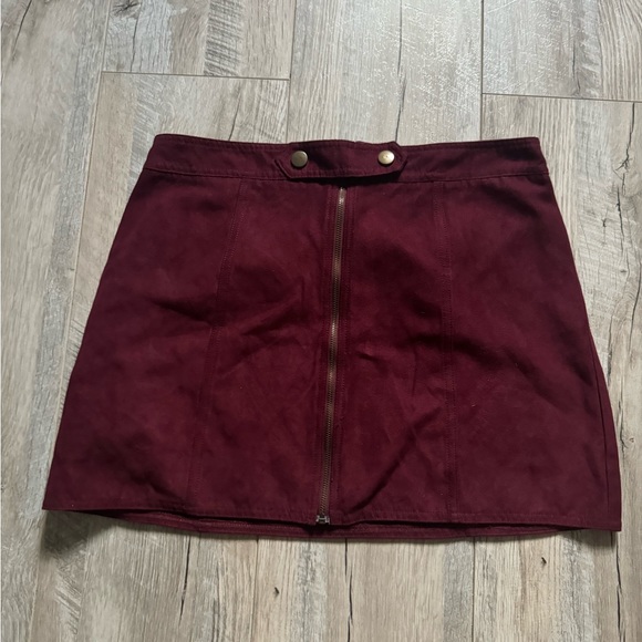 Red Suede Skirt - Picture 1 of 3